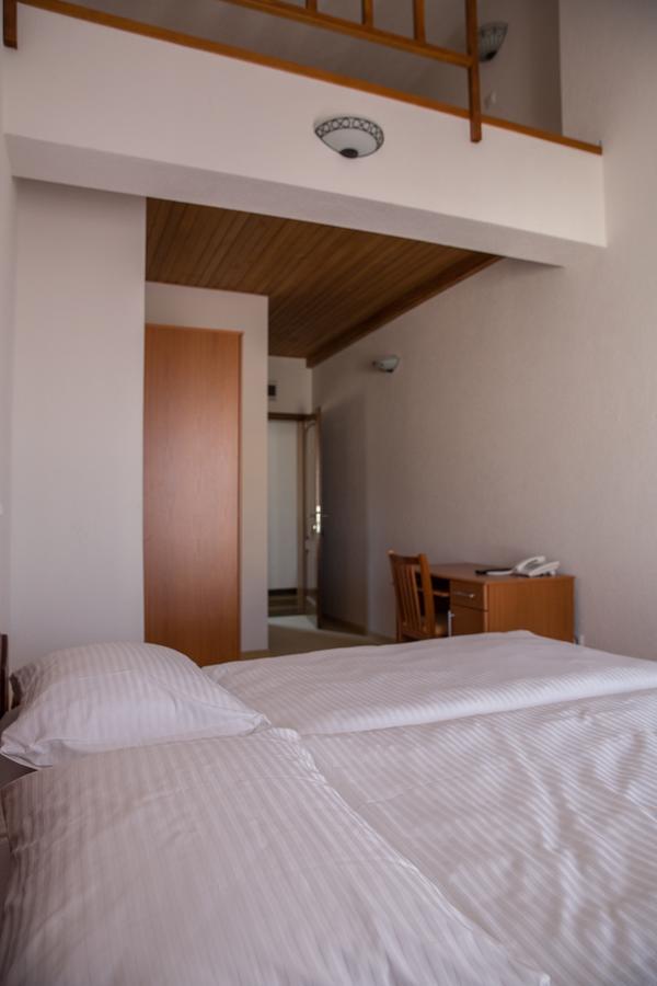 Hotel Knez Kupres  Exterior photo