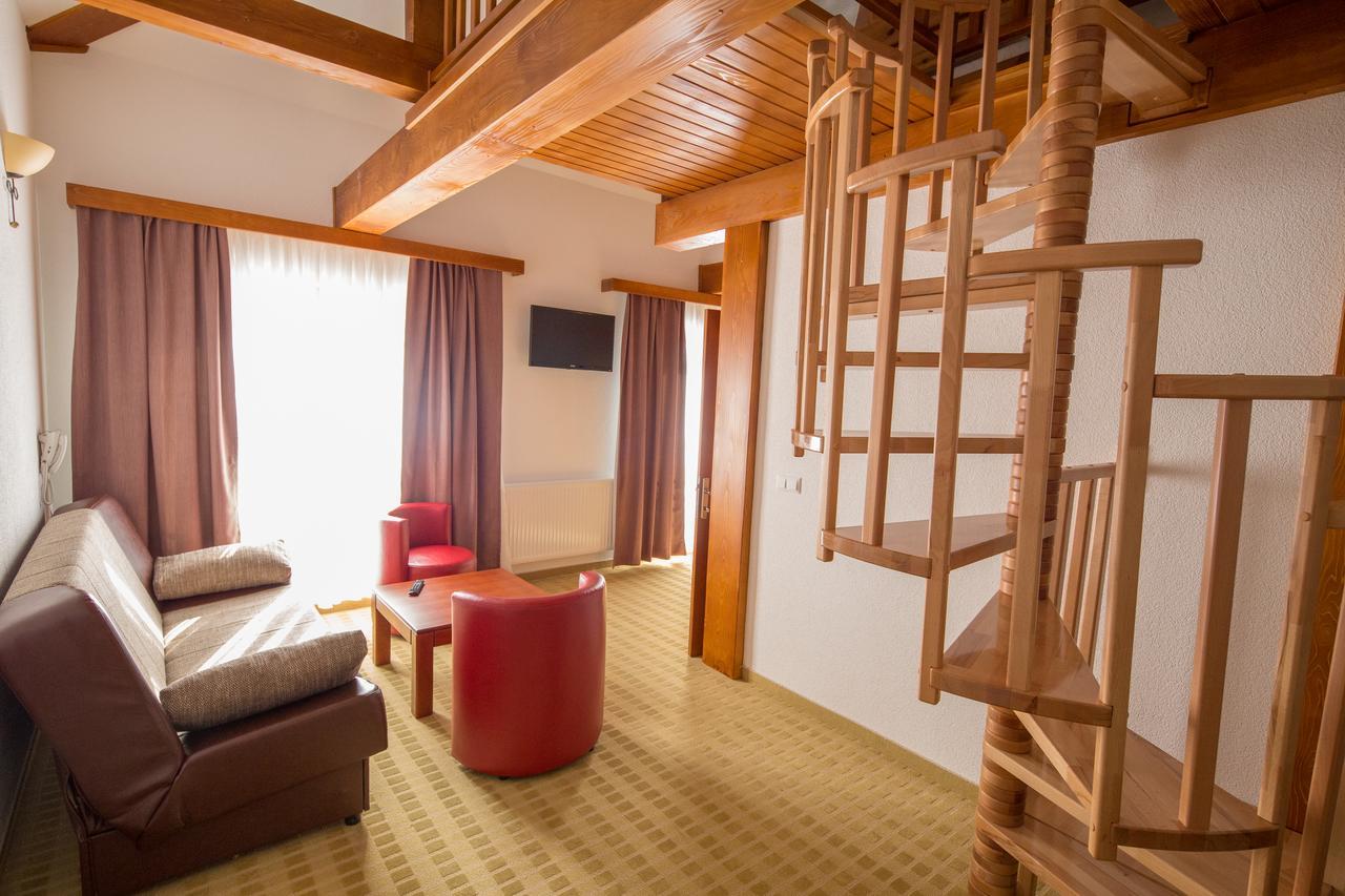 Hotel Knez Kupres  Exterior photo